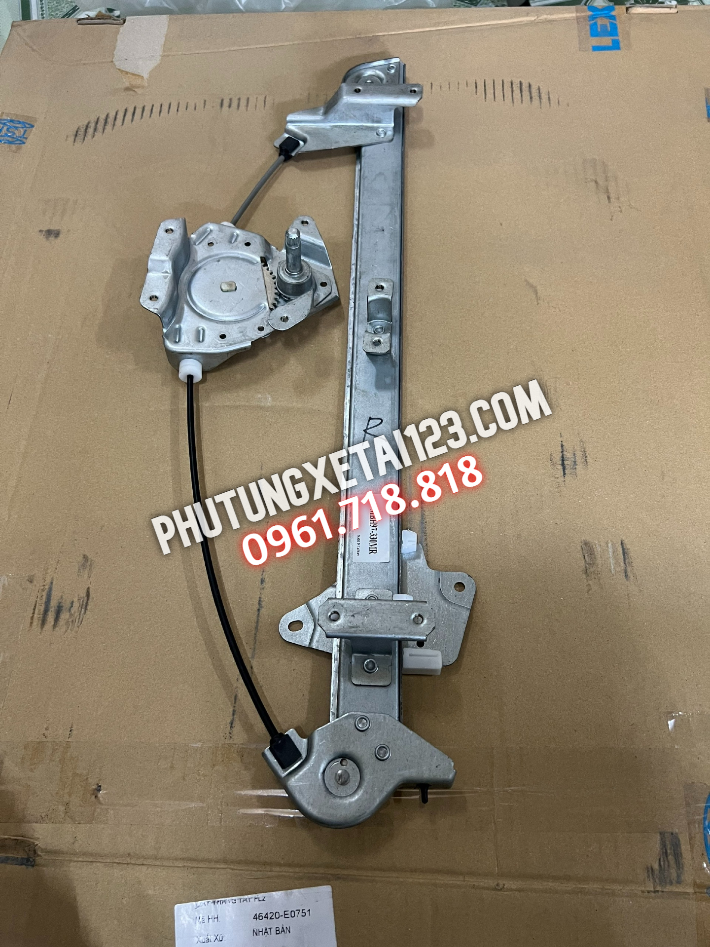 cơ cấu nâng hạ kính fuso 15 tấn chính hãng